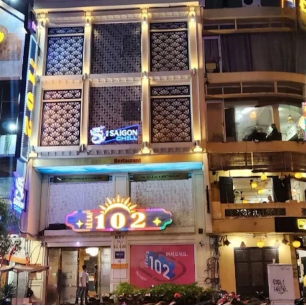 호치민 102 가라오케 내부 사진